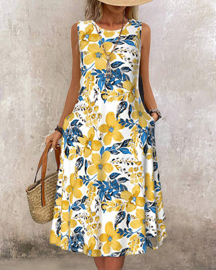 Ärmelloses kleid mit blumendruck und tasche