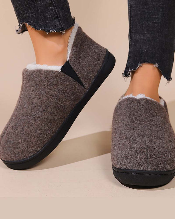 Plüschige, einfarbige All-Inclusive-Flachschuhe