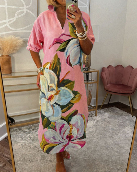 Lockeres freizeitkleid mit blumendruck