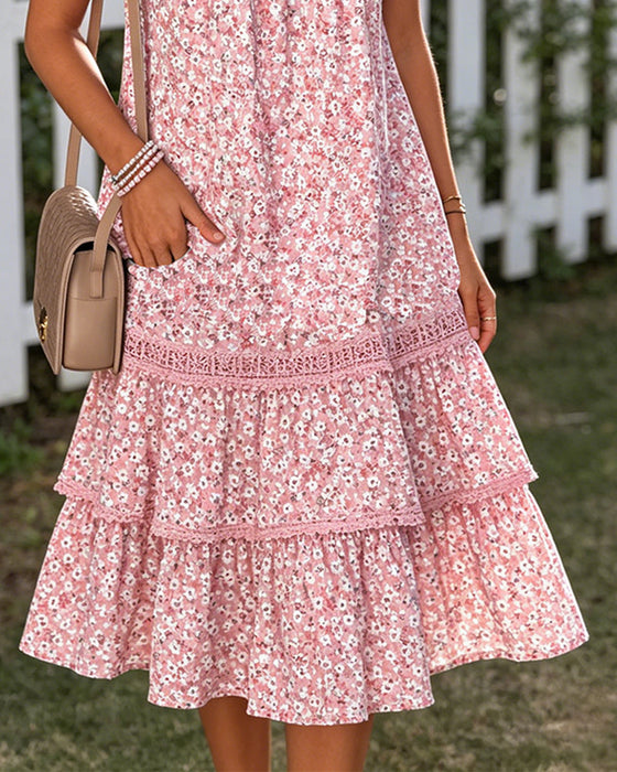 Kleid Rundhals Blumig Gestuft