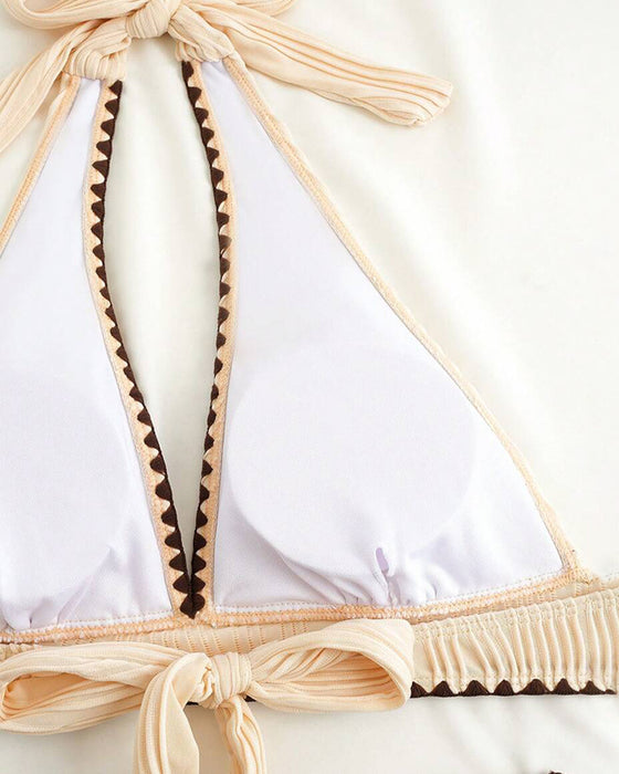 Bikini Zweiteiliges Set Mit Halterhals und Kontrastfarbe Design