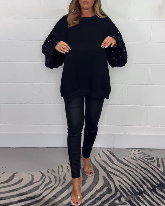 Lässiges pullover-sweatshirt mit rundhalsausschnitt und langen ärmeln