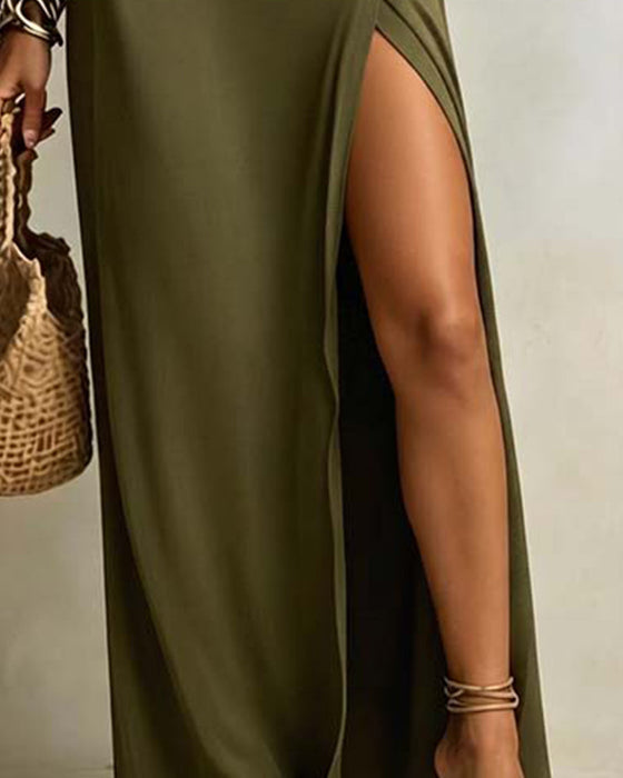 Kleid Mit Geschrägtem Schlitzschulter Und Schlitz