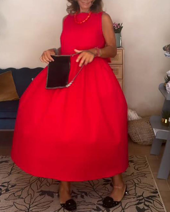 Rückenfreies Kleid Mit Schleife