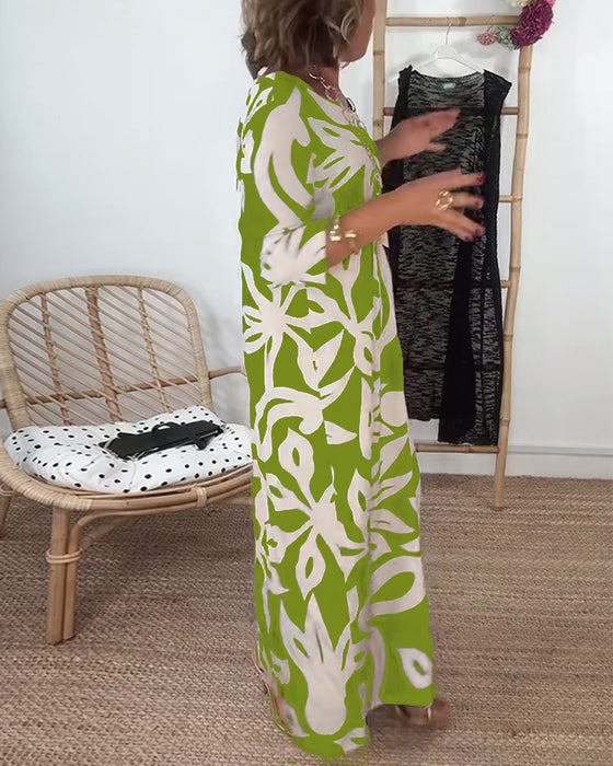 Kleid Mit Rundhalsausschnitt Und Langen Ärmeln Mit Druck