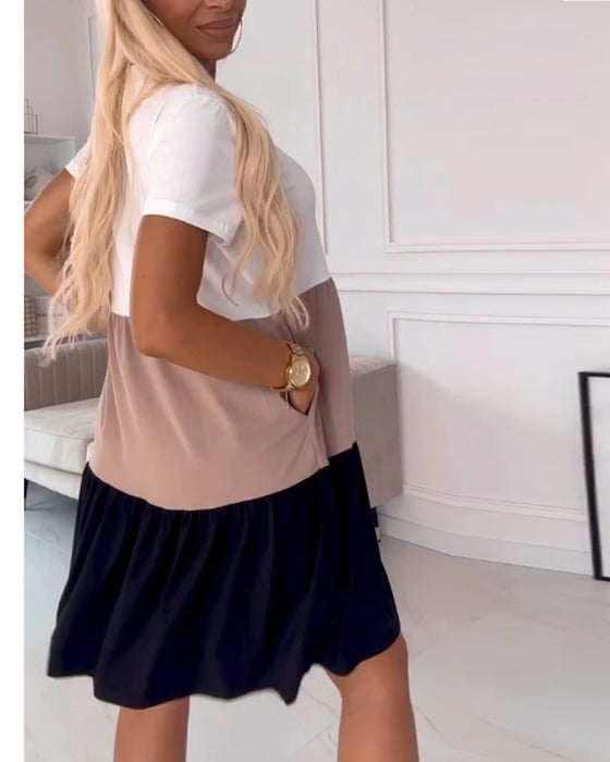Lässiges Kleid mit kurzen Ärmeln und Farbblockdesign