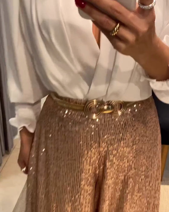 Elegante, einfarbige bluse mit V-ausschnitt und laternenärmeln