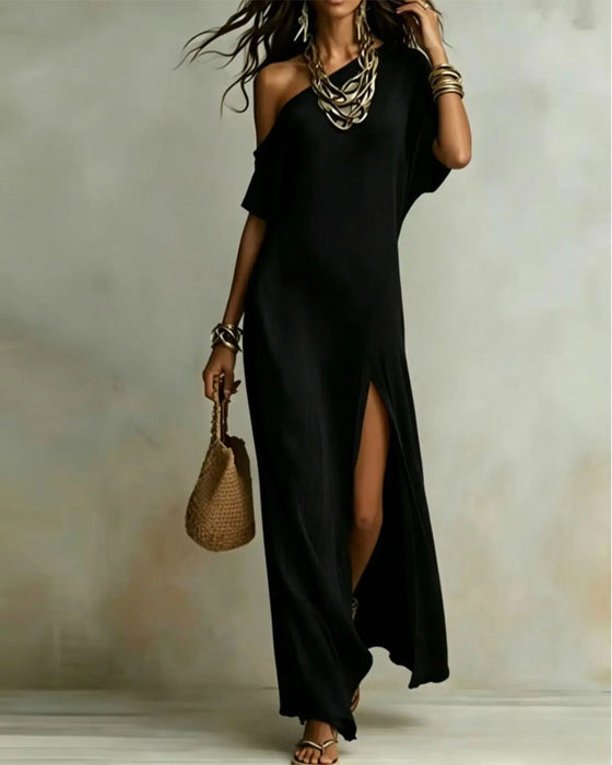 Kleid Mit Geschrägtem Schlitzschulter Und Schlitz