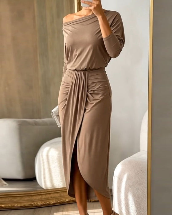 Kleid Ein-Schulter Fledermausärmel Hohe Taille Schlitz
