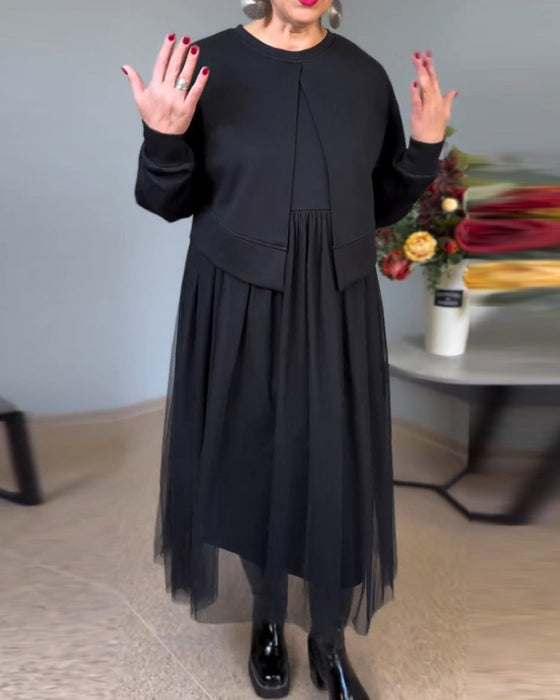 Elegantes Kleid mit unregelmäßigen Maschennähten in Volltonfarbe