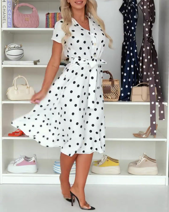 Kleid Polka Punkt Kurzarm Taille
