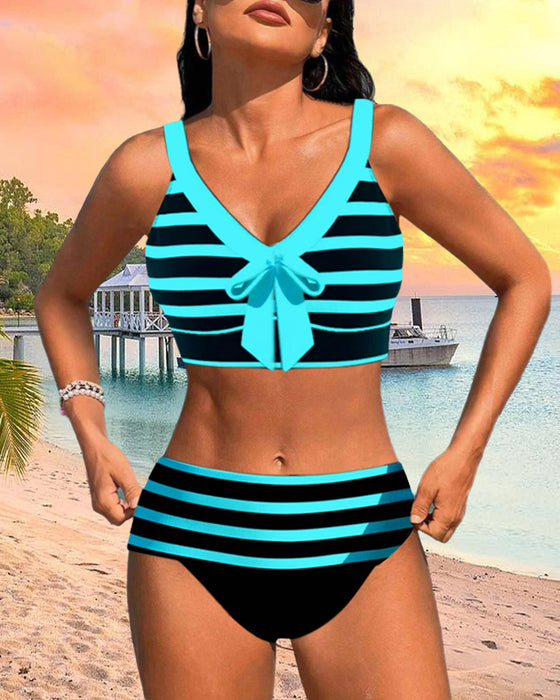 Bikinis mit hoher Taille und Streifendruck