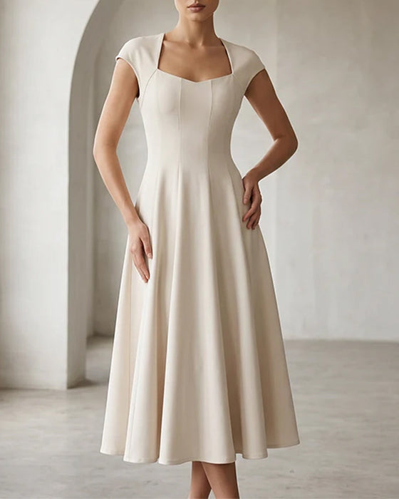 Kleid Quadratischer Ausschnitt Kurzarm