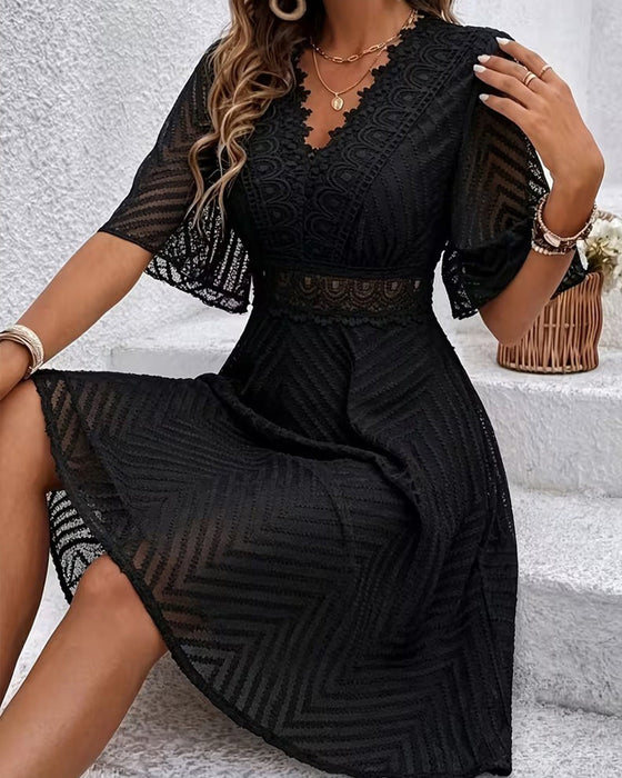Kleid V-Ausschnitt Spitze Patchwork Ausschnitt