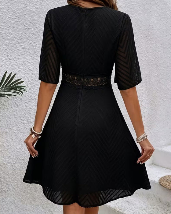 Kleid V-Ausschnitt Spitze Patchwork Ausschnitt