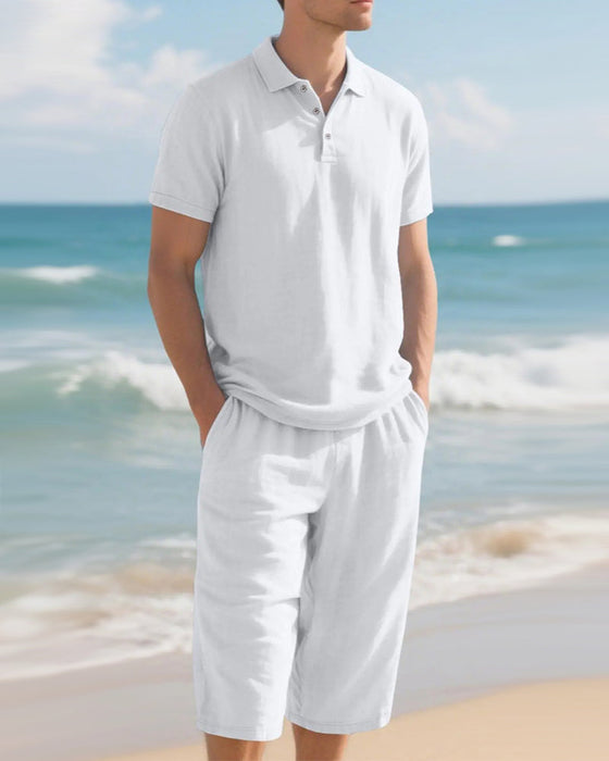 Lässiges Herren-Set Aus Poloshirt Und Verkürzten Hosen