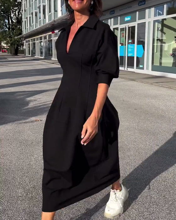 Einfarbiges freizeitkleid mit revers