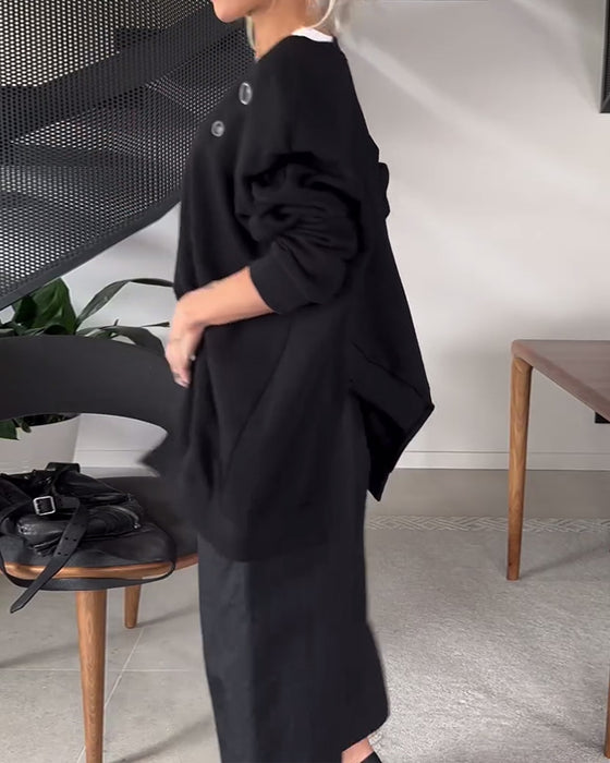 Lässiges sweatshirt mit rundhalsausschnitt und schlitz in unifarbe