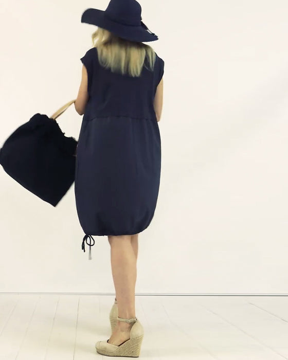 Kleid Rundhals Ärmellos Bedruckt