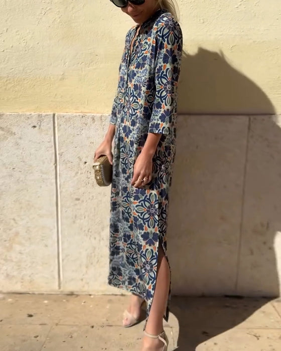 Kleid mit Retro-Modedruck