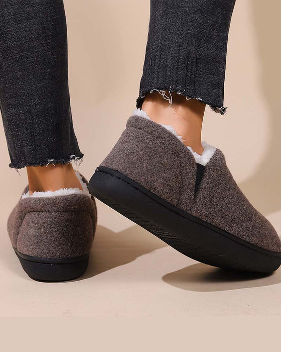 Plüschige, einfarbige All-Inclusive-Flachschuhe
