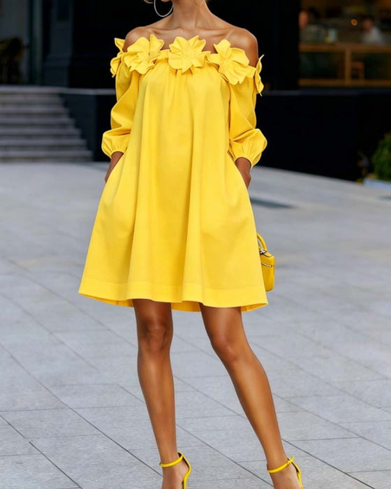 Kleid Off-Shoulder Blumig Akzent