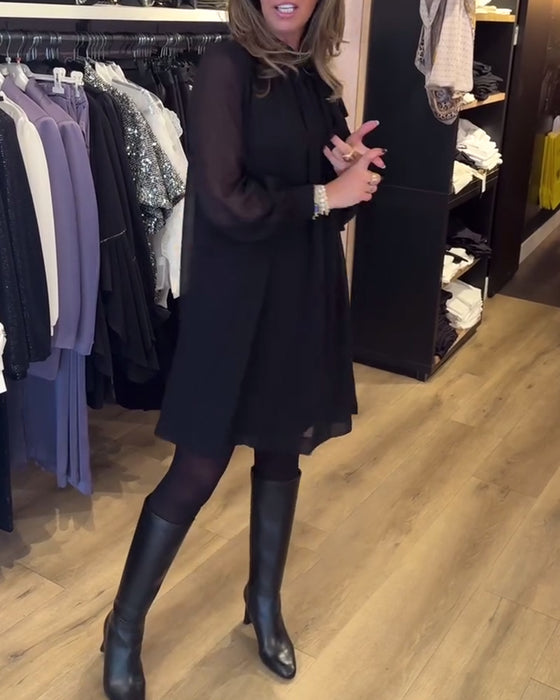 Einfarbiges, modisches, langärmeliges kleid
