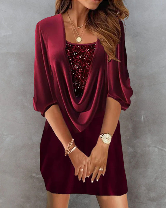 Einfarbiges Samtkleid mit Pailletten