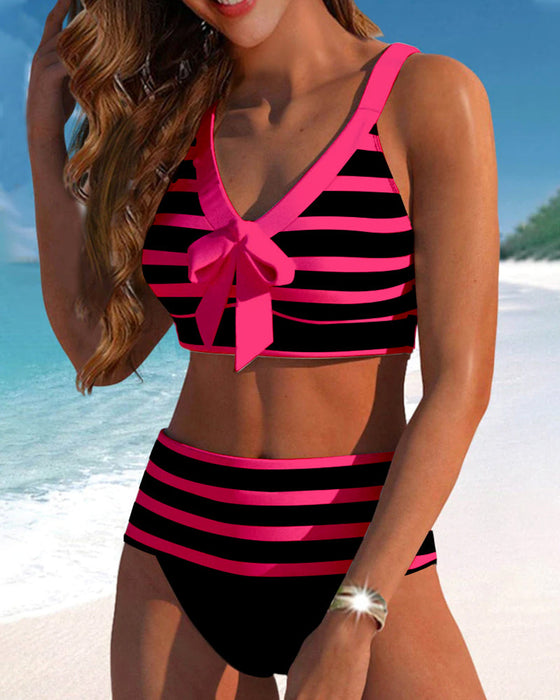 Bikinis mit hoher Taille und Streifendruck
