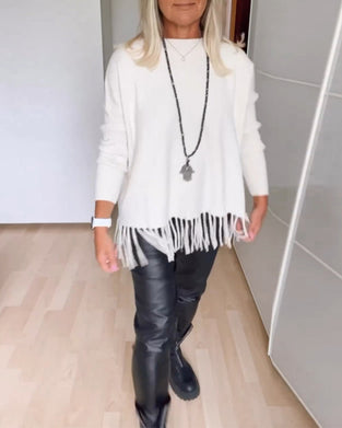 Einfarbiger Freizeitpullover mit Fransen