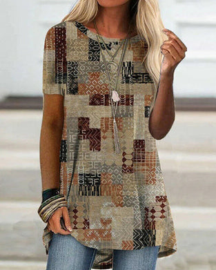 Kurzarm-t-shirt mit aufdruck