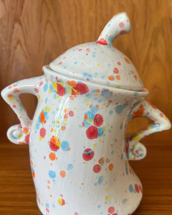 Tasse mit Haltung