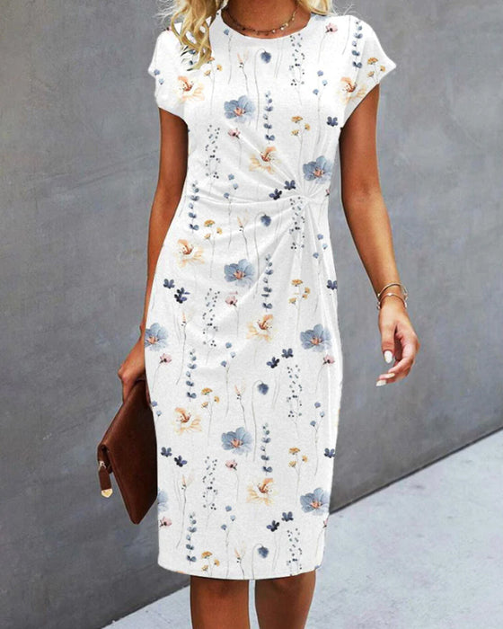 Kleid mit Blumendruck und kurzen Ärmeln