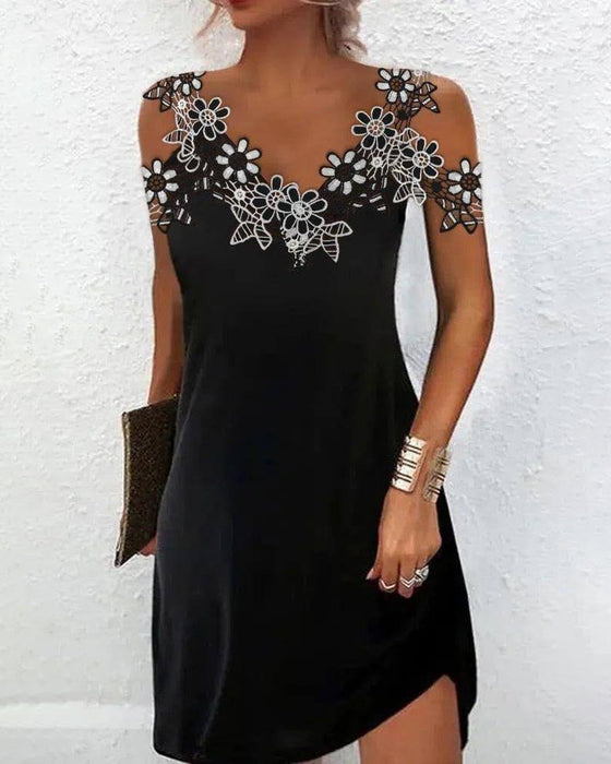Elegantes kleid mit spitze