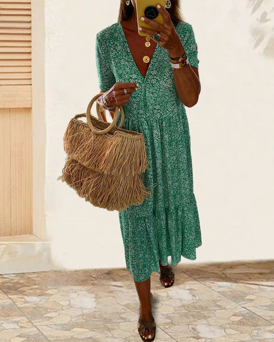 Kleid mit V-Ausschnitt und Blumendruck
