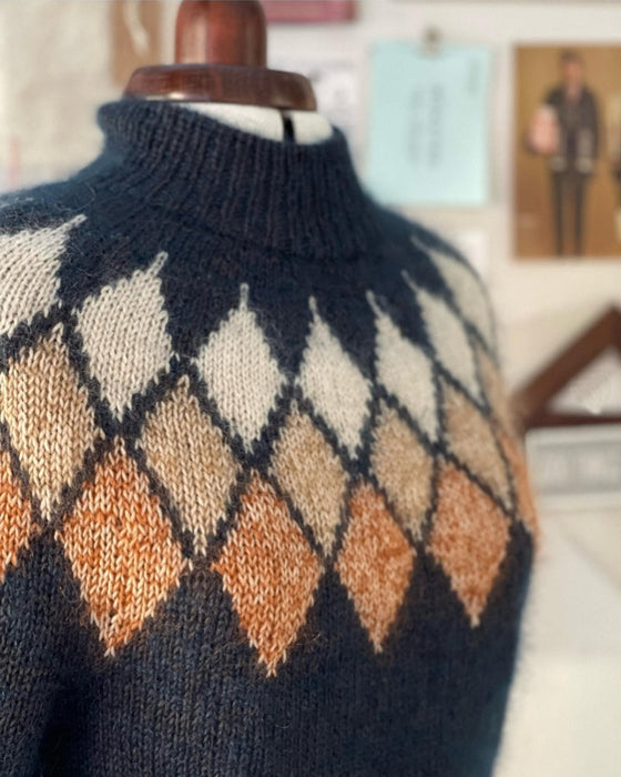 Pullover mit geometrischem Rauten-Jacquard