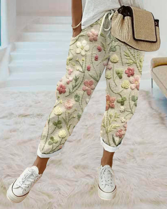 Hose mit Taschen und Aufdruck