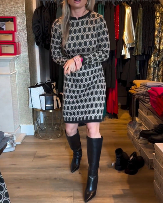 Kleid mit Polka-Dot-Print und knielang