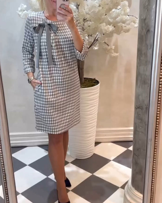 Kleid mit elegantem Stil und Hahnentrittmuster