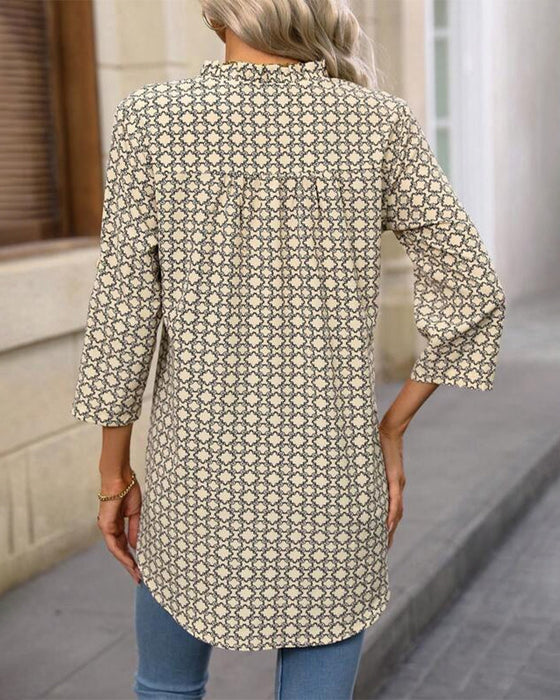Bluse mit geometrischem Print und V-Ausschnitt