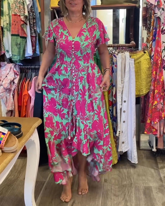 Kleid mit Aufdruck und kurzen Ärmeln