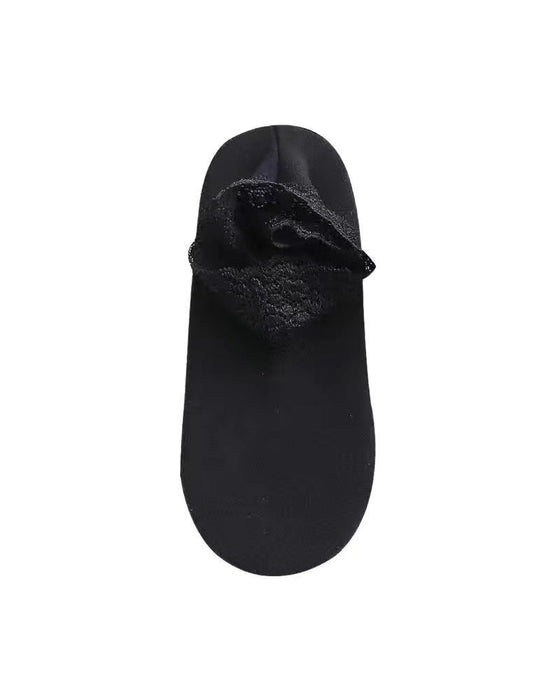 Neue warme Socken mit modischer Spitze