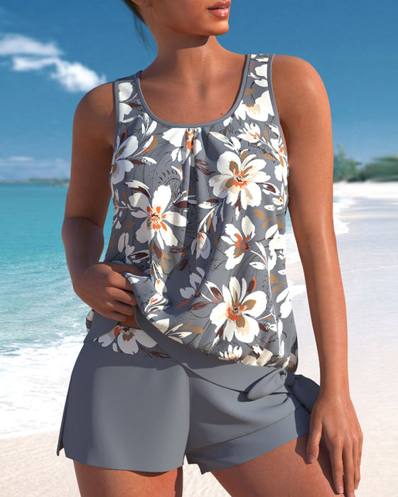 Tankini gibt es in lässigen Stilen und Drucken