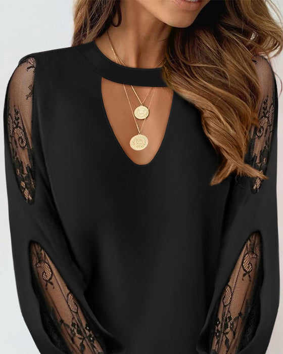 Sexy Top mit Ausschnitten und Spitze
