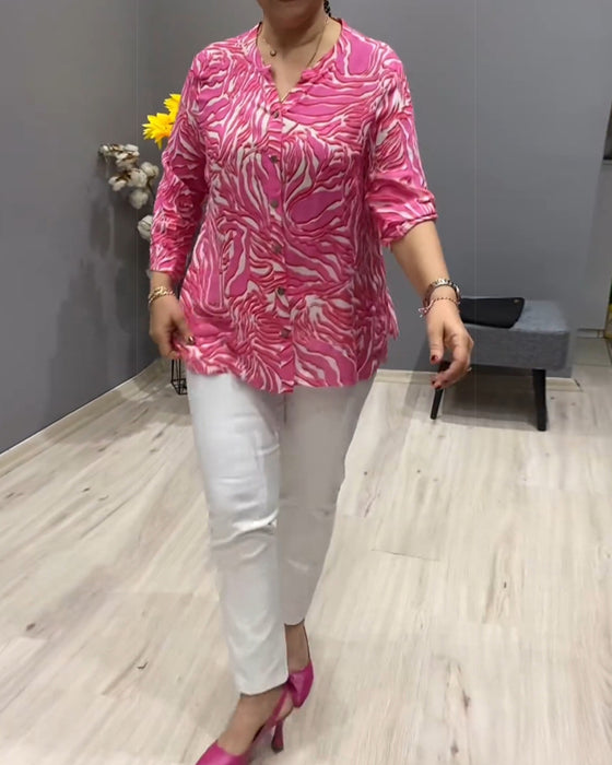 Langärmeliges bedrucktes Shirt mit Knöpfen