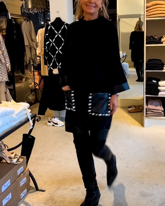 Freizeitkleid mit Rundhalsausschnitt und Taschen