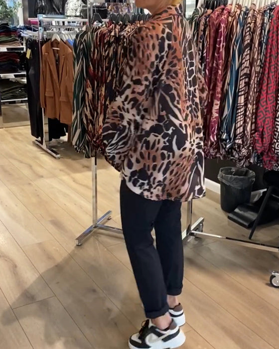 Losse top met luipaardprint