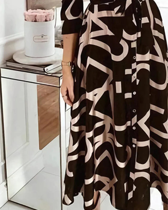 Kleid mit Reißverschluss und Krawatte